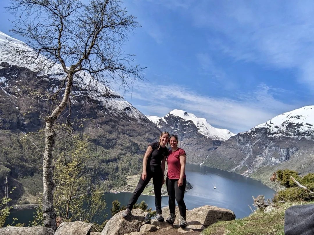 Mother nature at her best 😍. #roadtrip #norway #noorwegen #geiranger #geirangerfjord #fjords #hiking #reizen #traveling #travel #wanderlust #outdoor #nature #happiness #exploretheworld