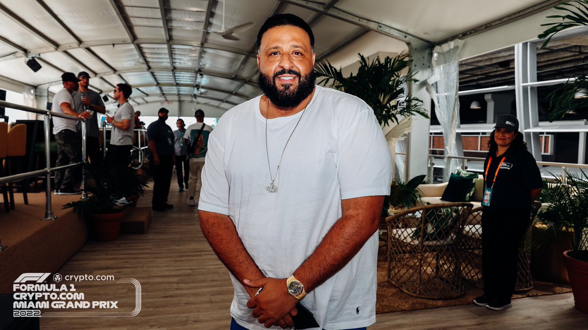 f1miami's tweet photo. Race day vibes in the 305. 😎

⭐️ @djkhaled 
⭐️ @KingJames 
⭐️ @kylekuzma x @winnieharlow 
⭐️ @tonyparker https://t.co/D5EwFPzEcc
