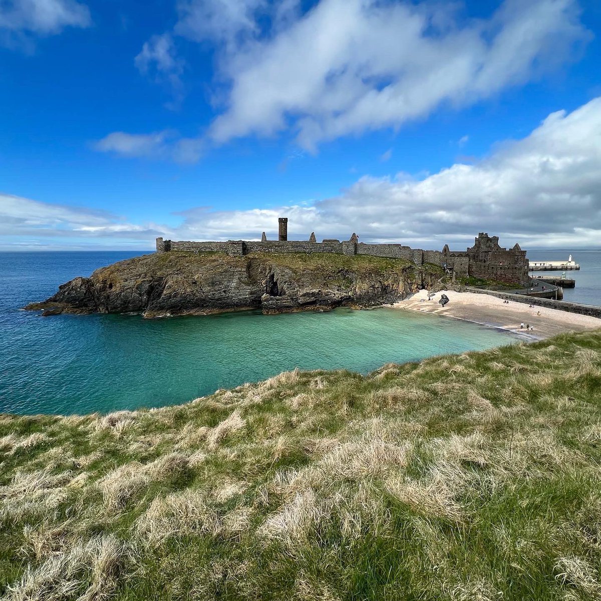 awmackenzie's tweet photo. A visit to the Isle of Man, and Isla’s first holiday! https://t.co/XDQDj8oqFG