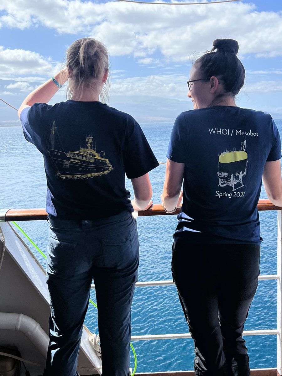 EVNautilus's tweet photo. Love seeing #WomeninSTEM working together for #oceanexploration. https://t.co/FippGhlRJF