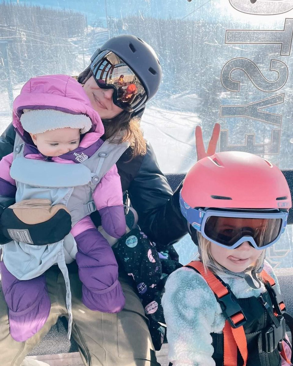 ChristySports's tweet photo. Today we celebrate MOM! Thank you for helping us #stepoutside, encouraging us to blaze our own trails, and inspiring us to seek adventure in the great outdoors! Happy #MothersDay 😍 ❤️ 🌄 
📸 ig @ jess.sidey
.
#christysportsfamily #outdoors #skimom #adventuremom #mothersday2022 https://t.co/HhzhxxCx7B