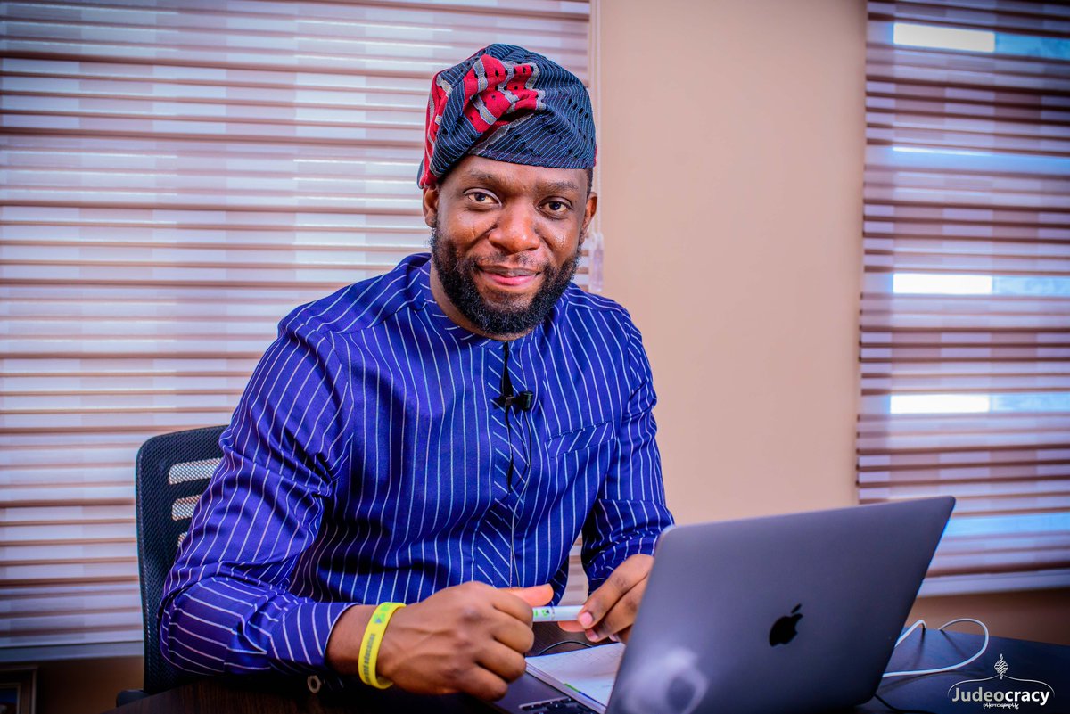 OgbeniDipo's tweet photo. I didn’t achieve straight A’s in my O levels. I got better over the years, earned a PhD from a top 5 UK 🇬🇧 Business School and settled in a nice career. Being average or failing as a young adult isn’t the end of your life. So don’t give up on yourself. Keep working hard &amp; smart! https://t.co/YECy0hDHCw