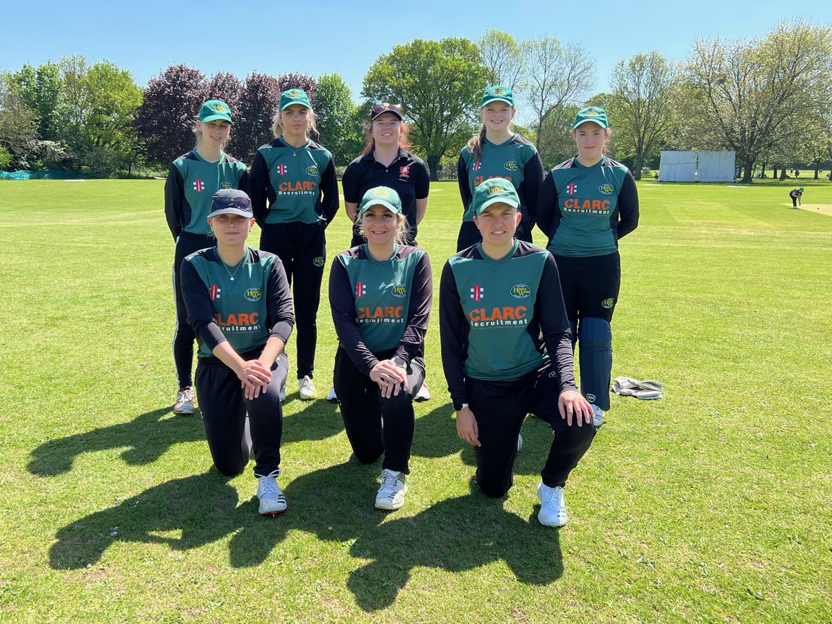 Our second game today in the EWPL playing St Margaretsbury women with only eight players. Come on girls, you can do it! 🏏
#11plusteacher