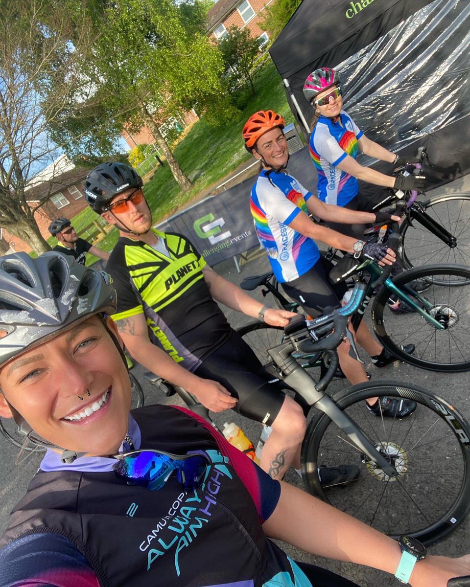 KellyCrombie31's tweet photo. Superb weekend of training ! Great to see the team 🏊‍♀️🏊‍♀️🏊‍♀️🚴‍♂️🚴‍♀️🚴‍♀️🚴‍♀️ https://t.co/astyIDrGTw