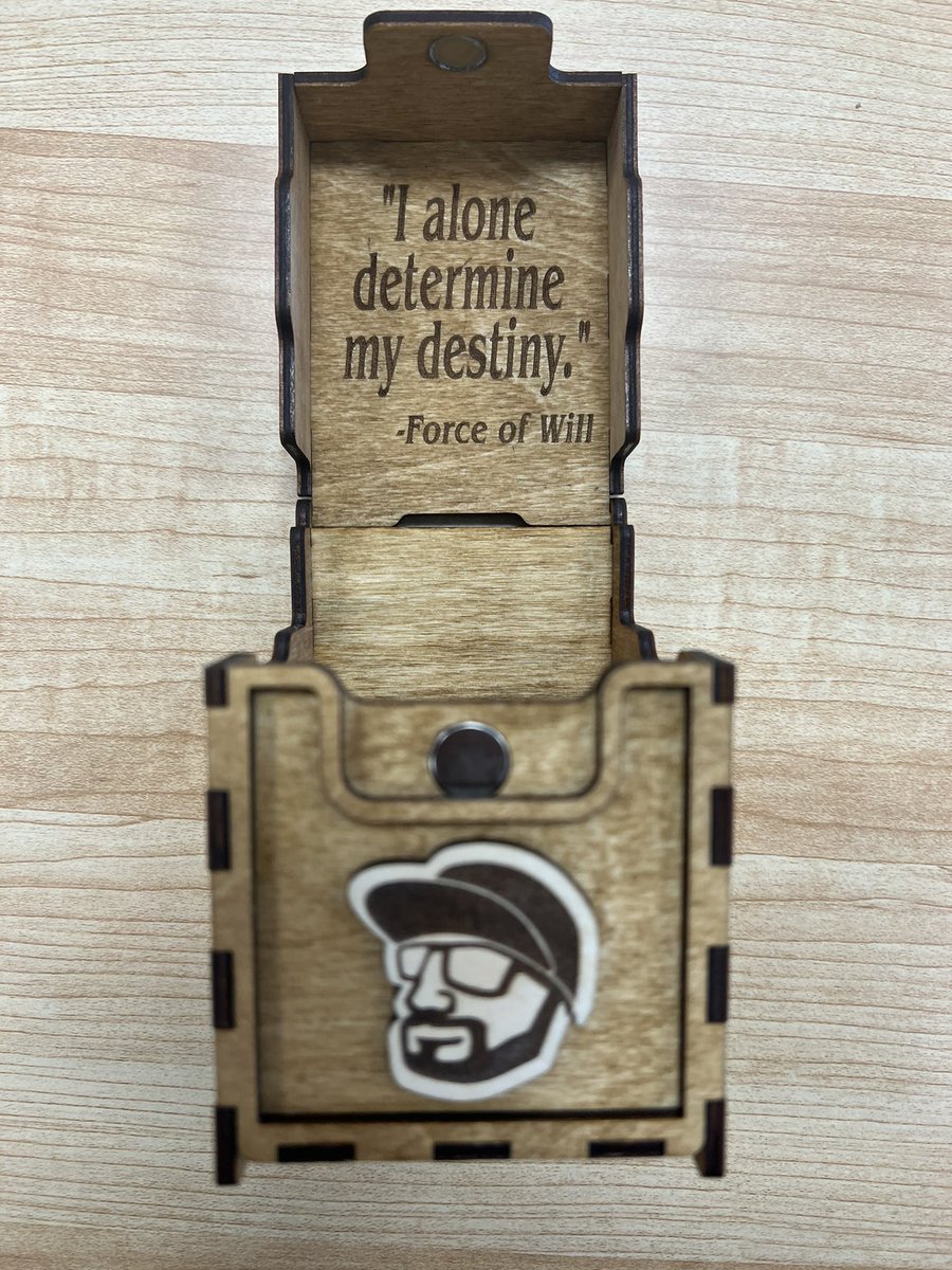Blake_MTG's tweet photo. I was gifted this INCREDIBLE custom deck box by a good friend. I am at a loss for words, it’s so perfect 😍 it also smells like fresh wood 🪵 #mtg #commander #explorermtg #MagicTheGathering https://t.co/Vr3ICK9Qfq
