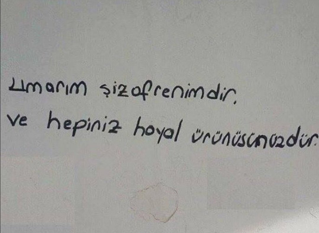 burcargosu's tweet photo. morali bozukken boğa, akrep, yengeç, koç ve aslan burcu olaylara bakış açısı: https://t.co/cicDK7ZTeY