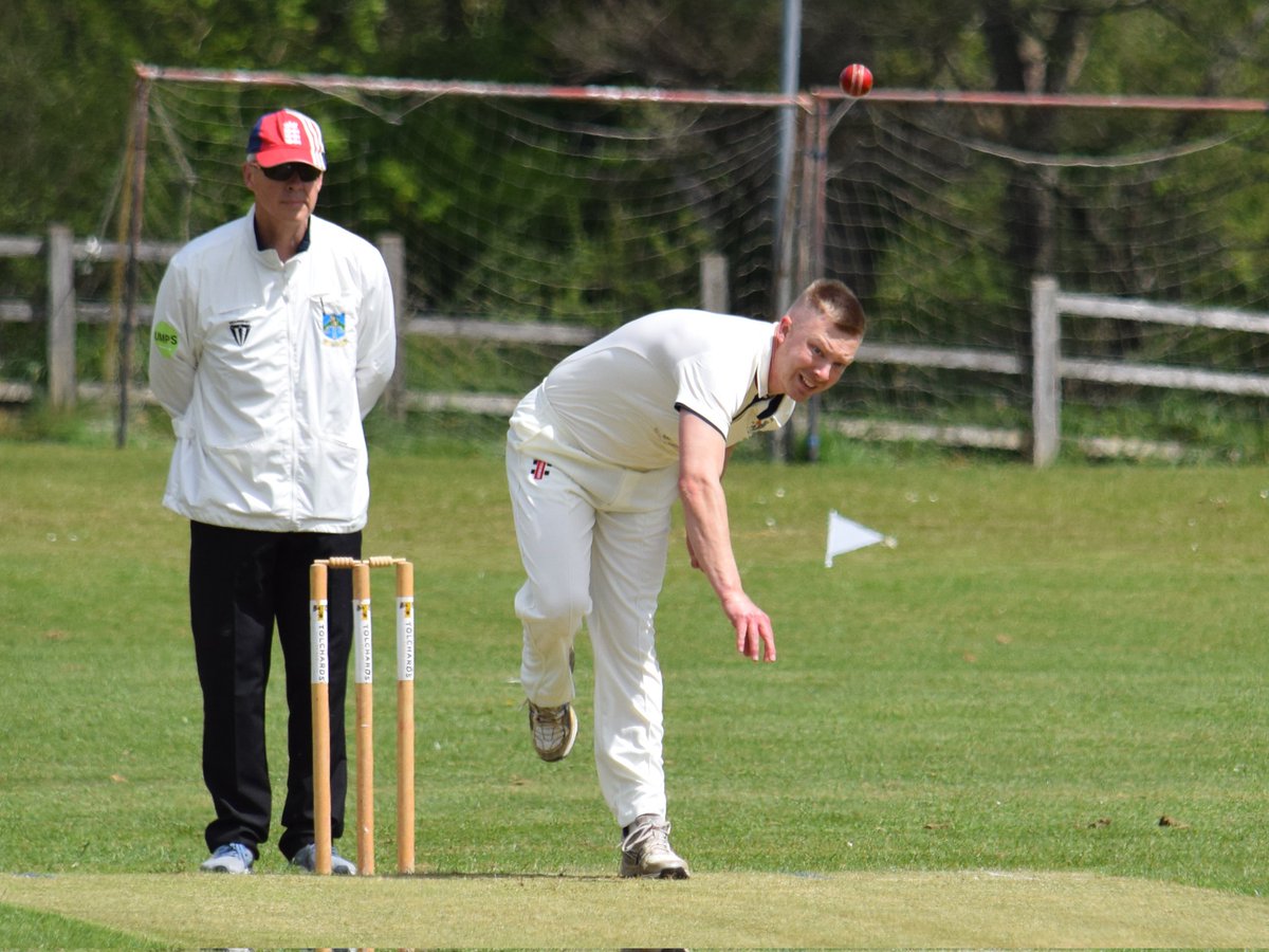 Chudleigh_CC's tweet photo. Few snaps from our season opener 📸

1️⃣ W. Heather (1st XI skipper)
2️⃣ G. House (debut)
3️⃣ A. Robinson (2nd XI skipper)
4️⃣ J. Hussain (debut)

Credit: Conrad Sutcliffe.

@DevonCricket #CCC #Chudleigh #Devon #Cricket https://t.co/jHAfUAUwub