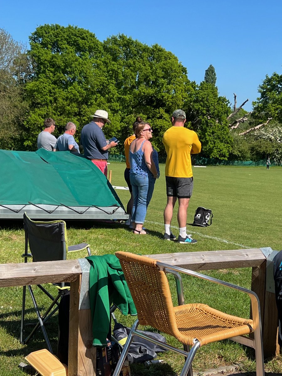 Such a great day to watch a bit of cricket 🏏