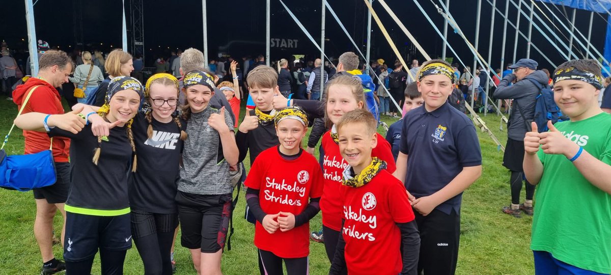 StukeleyStrider's tweet image. A few Striders past and present finally took part in the last ever Rat Race yesterday… lots of fun and mud!