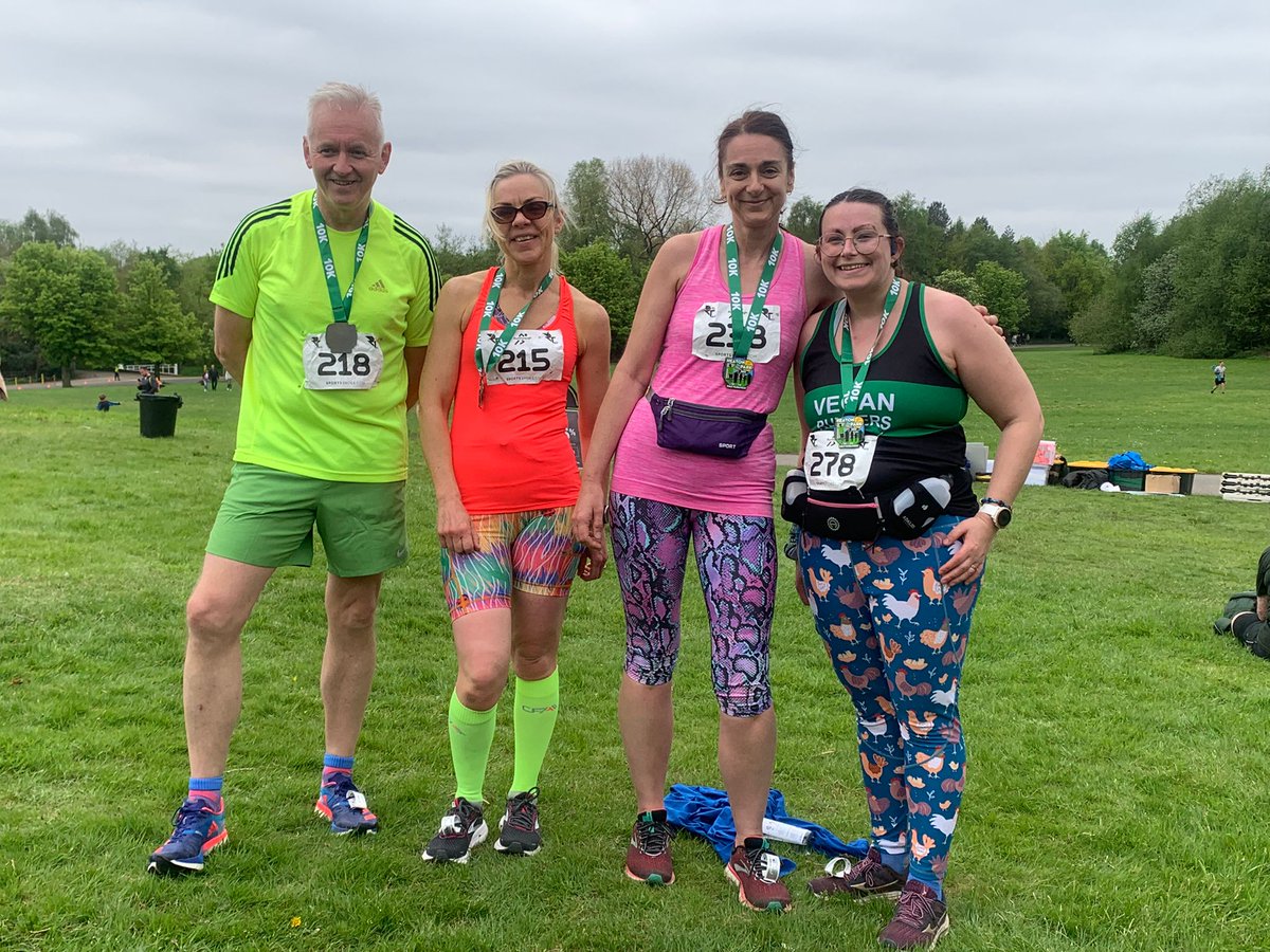 JenPope89's tweet photo. I did it! First ever #10k And smashed my #targettime and while I may not work for @BuryCouncil anymore it was still great to be an honourary member of #teambury
Thanks to all the Marshalls at @RunThroughUK #heatonpark #running #raceday #veganrunners @VeganRunnersUK https://t.co/hAdYTSWvEX