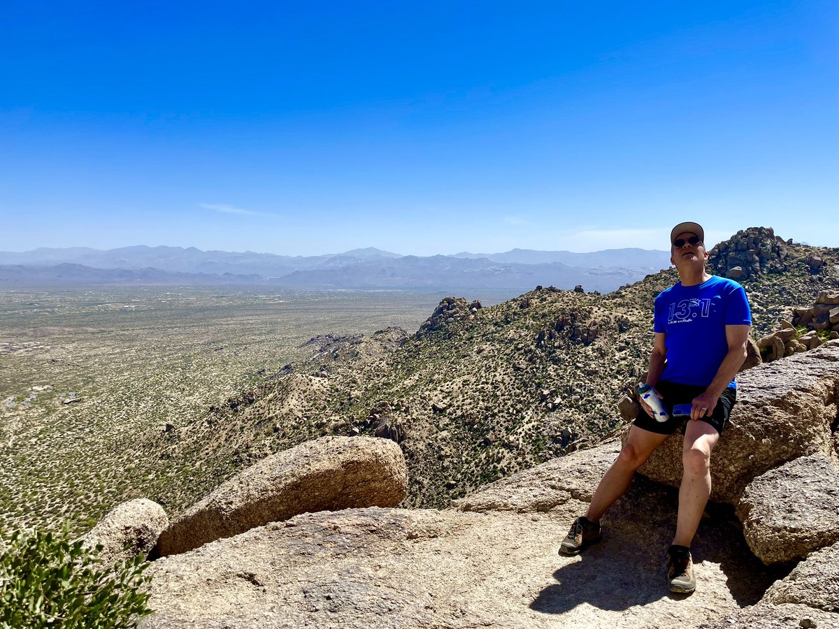 minwadhwa's tweet photo. Wonderful hike with @AstroDocScott on this spring morning! #HappyMothersDay #DesertInBloom https://t.co/2Axc9iCqj7