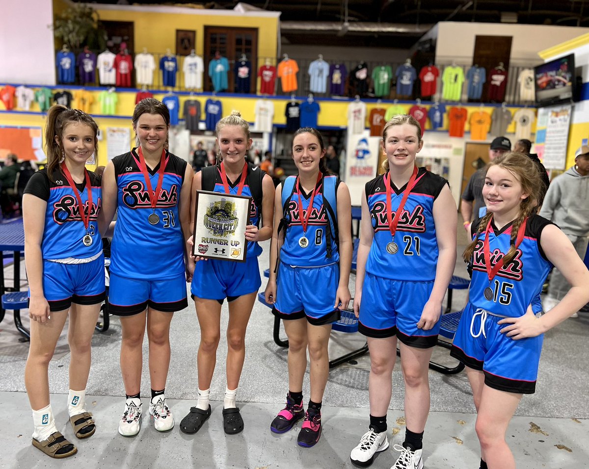 2026 NLA Swish Runner Up in UA Queen City Cup 🏅 Great weekend ladies!  Not pictured: Addi, Sydney, and Paige <a href="/NlaSwish/">NLA Swish</a>