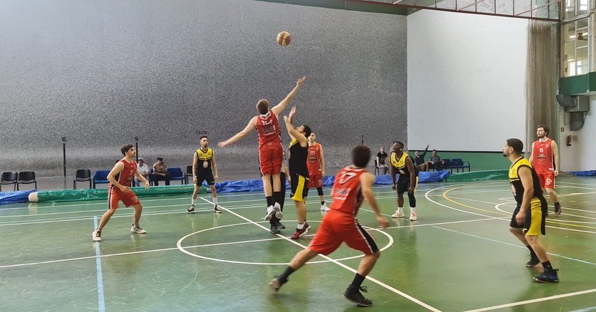 Eibar Saskibaloia tweet media