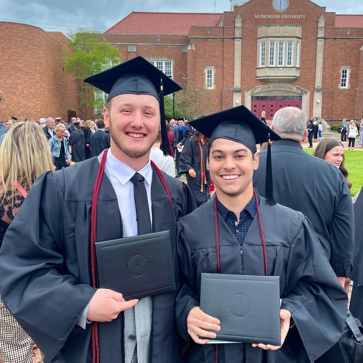 MuskieMensLax's tweet photo. Tough to say goodbye to this group. As they depart they leave huge shoes to fill, and we will certainly miss their talent. They’ve broken over 25 records collectively both team &amp; individual since stepping foot on campus. Their names are littered throughout our record books. https://t.co/H7Td5nbSBP