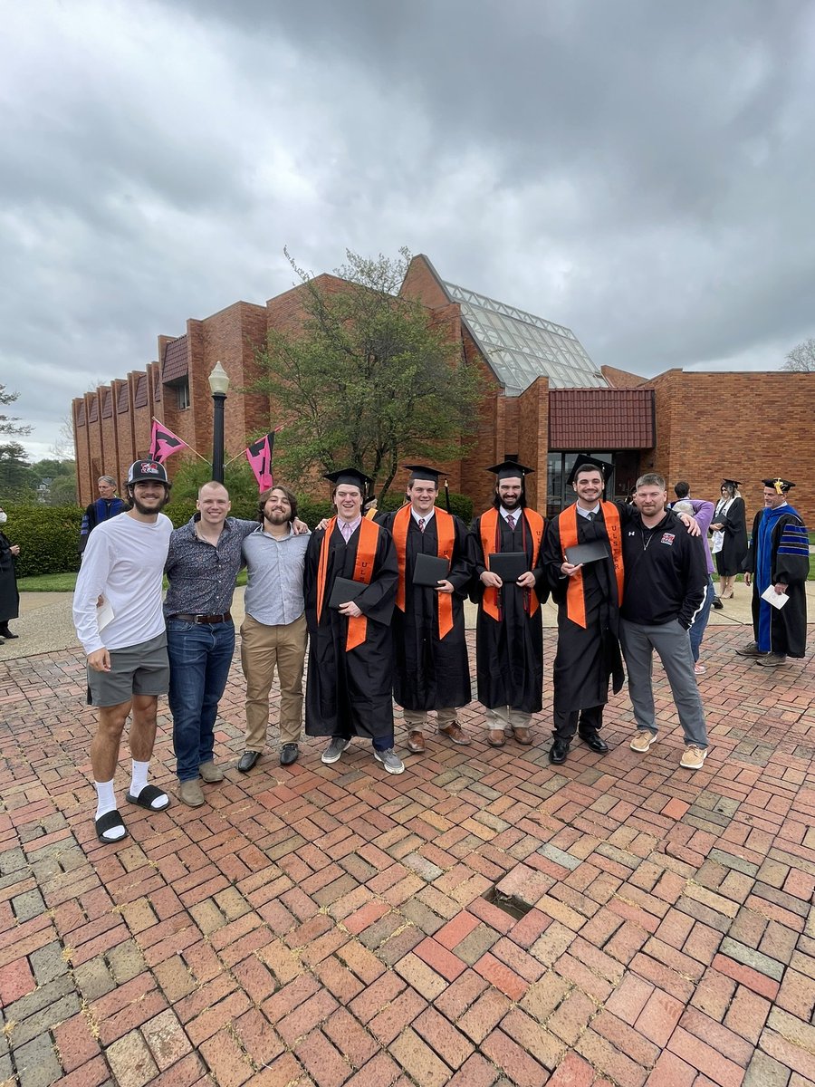 MuskieMensLax's tweet photo. They worked, they grew, got stronger, got better, saw success, saw failure, picked them selfs up &amp; they ended their career making history with our 1st OT win and 1st winning season in program history. On Saturday, they crossed the stage &amp; joined the long Magenta line #MuskieAlums https://t.co/VkB590bbG6