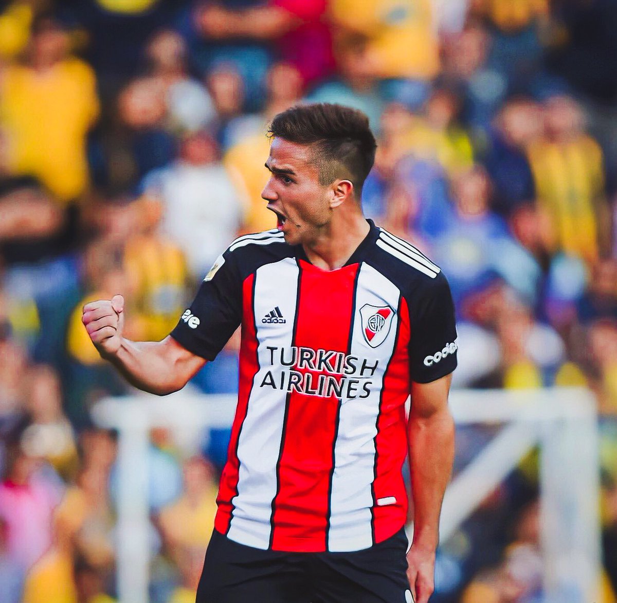 sudanalytics_'s tweet photo. Agustín Palavecino entre los jugadores de River ante Platense:

➜ 1º en eficacia de pases [91%]
➜ 1º en pases a campo rival [45]
➜ 2º en toques de pelota [95]
➜ 2º en pases completados [71/78]
➜ 3º en recuperaciones [7]

Gran partido, recuperando el nivel. 👏🏼 https://t.co/HR9tVSJIk0