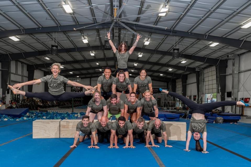 321gaux's tweet photo. #PowerMonkeyCamp was phenomenal, the coaching, education, sharing experiences, meeting ppl from all around the world. Team 3 - you all were awesome! Learning from the best in their sport. Itโs an experience & energy you canโt fully describe until youโre there #community #fitness https://t.co/RUkCU7aH3n