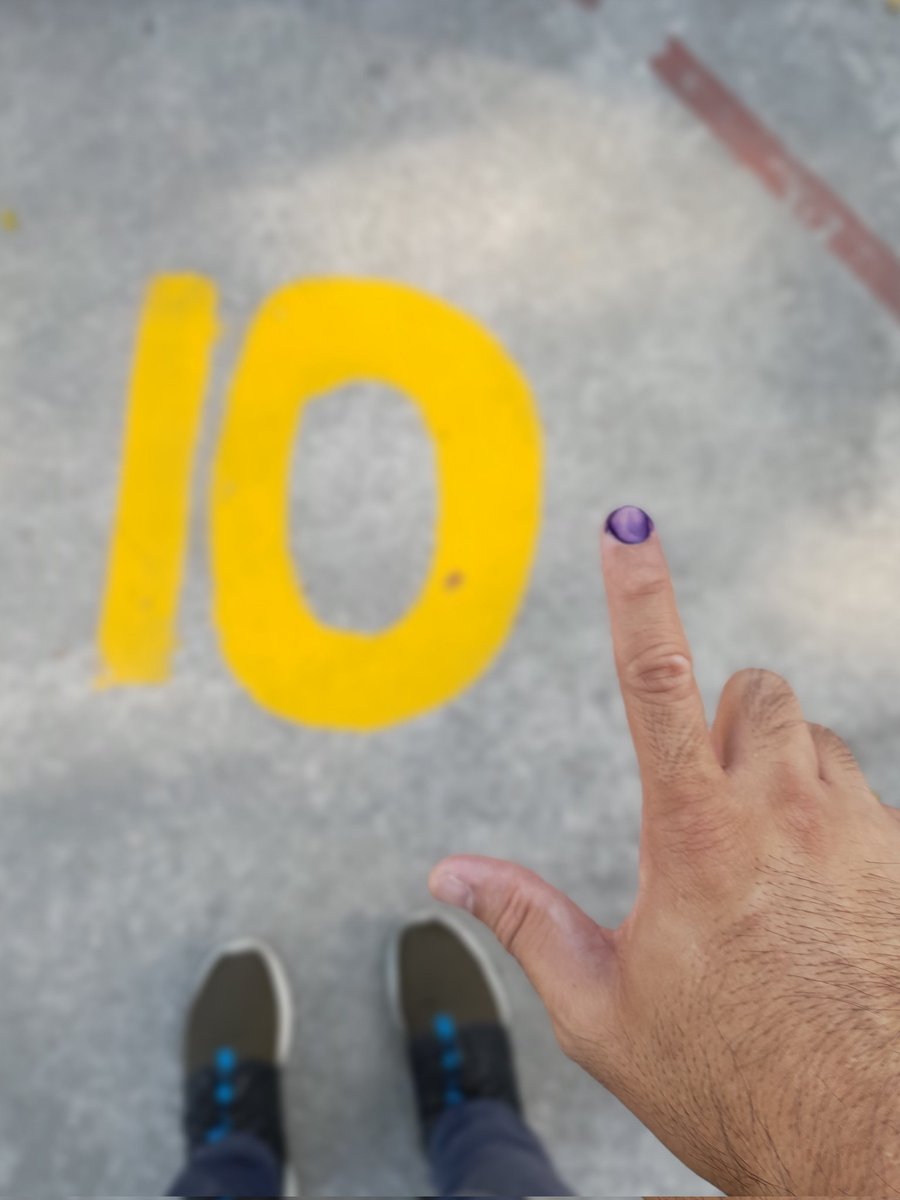 noli_manuel's tweet photo. Cast my vote! 
@lenirobredo @kikopangilinan

#SaGobyernongTapatAngatBuhayLahat
#IpanaloNaNa10to
#LeniKiko
#eleksyon2022 https://t.co/deWRrkWqcV