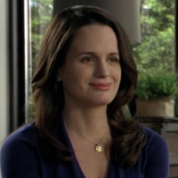 chrosswords's tweet photo. Jadi aku dibilang mirip Esme Cullen, Kara Danvers, Bo Peep, sama Belle

semacam mbak-mbak agak nerd tetapi nurturing gitu ya https://t.co/PRVozcuARP