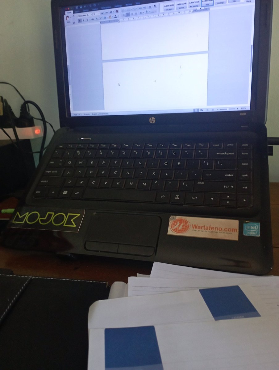 Pelatihan nulis lagi🐛