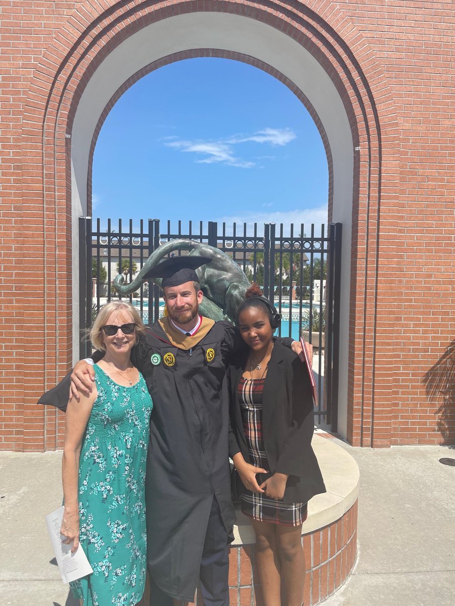 CoachCarlP's tweet photo. Picked up 2nd masters this weekend (MBA), couldn't have done it w/o the most important moms in my life, thank you to my beautiful wife and amazing mom (my amazing daughter too), thank you all who have blessed me thus far thank you to God for his providence, we are all so blessed! https://t.co/pzpc2ixqDu