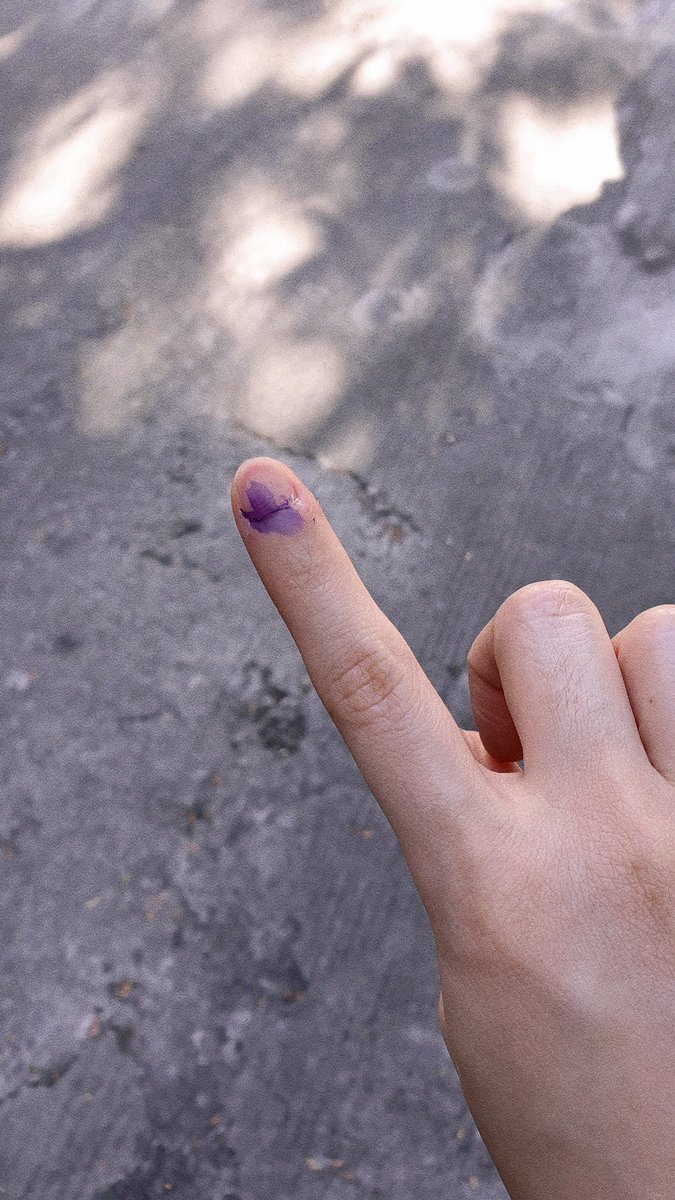 acl1894's tweet photo. Ika nga ni Bosco, "Alright, let's get out there and make a difference!"
Pilipinas, mahal kita. Para sa'yo ito! πβ€π #Halalan2022 #PHElection2022 #WeDecide https://t.co/w9zyoNPpiH