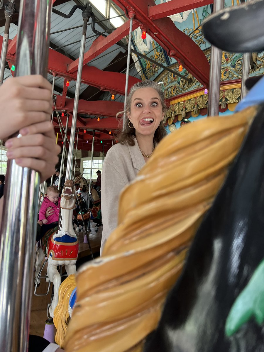 Lady… I love you. Best mom. Best woman, hottest human, smartest, and funniest in all the land…s. Lands. Also kick ass on merry go rounds n shit. Xxxx