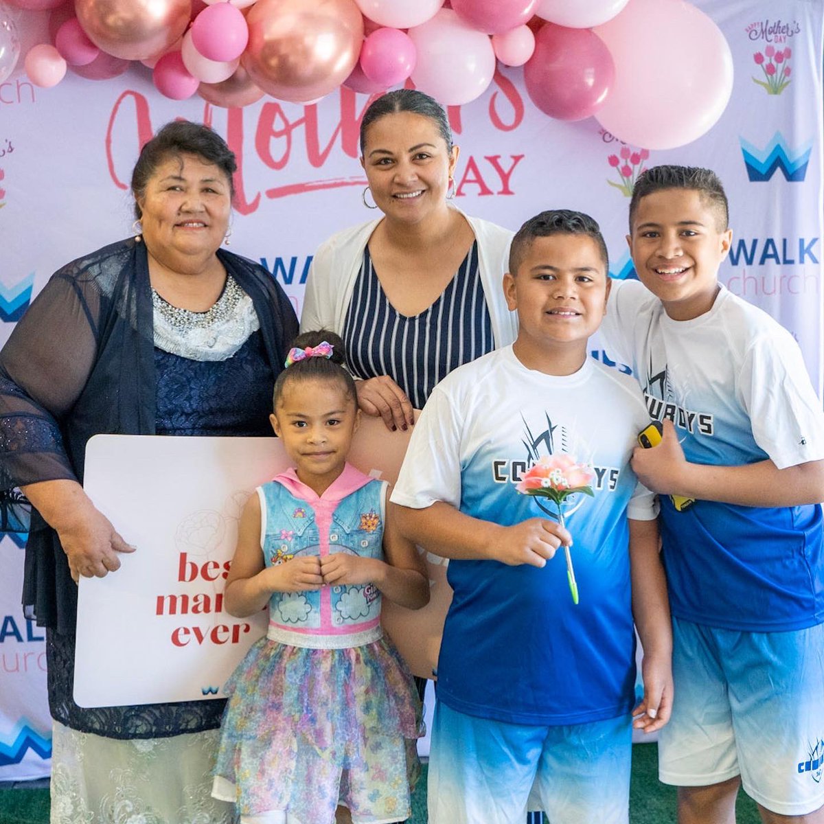 WALKChurch's tweet photo. MOTHERS DAY ‘22 📸 (Pt. 1)
We had a powerful and fresh time today celebrating Moms and worshipping the Lord today at WALK! Here are some pictures from our photo-booth. 🙌🌸 More to come soon! #WALKChurch #MothersDay #thankGodformoms #sincerefaith https://t.co/BasZ1lzL66