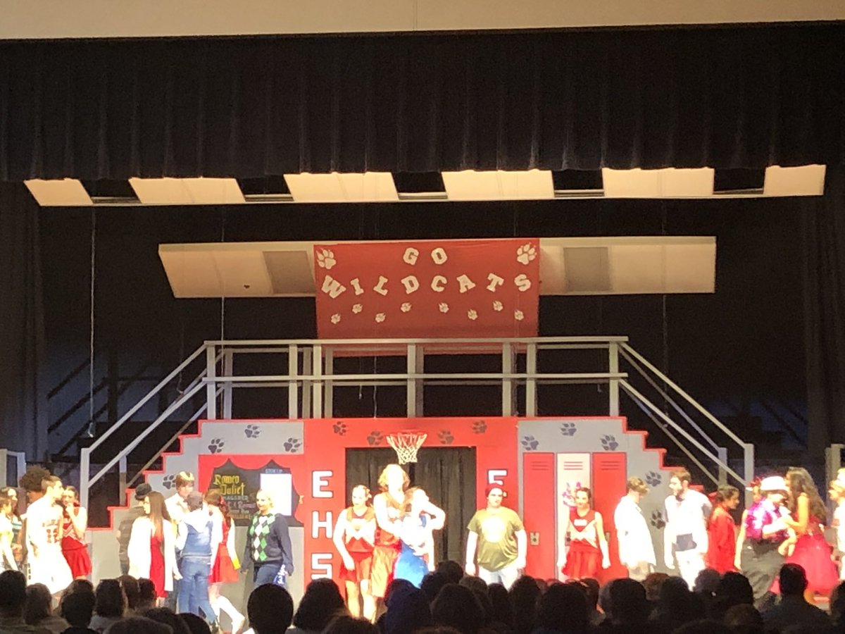 ManuszakEdward's tweet photo. Great way to spend Mother’s Day! Very proud of our HIgh School students who performed in our first musical in over 20 years! Bravo! Thank you Ms. Sinclair for organizing, directing and making this a reality! 👏 🎶 #rowlikevikings #LovePublicEducation https://t.co/qoTVu9Sr5z