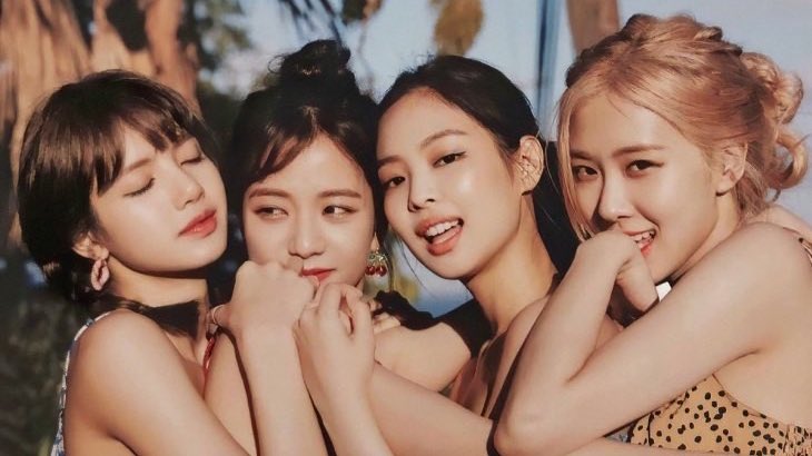 blckpinkpic's tweet photo. just the four of them https://t.co/nr7oTKRTS4