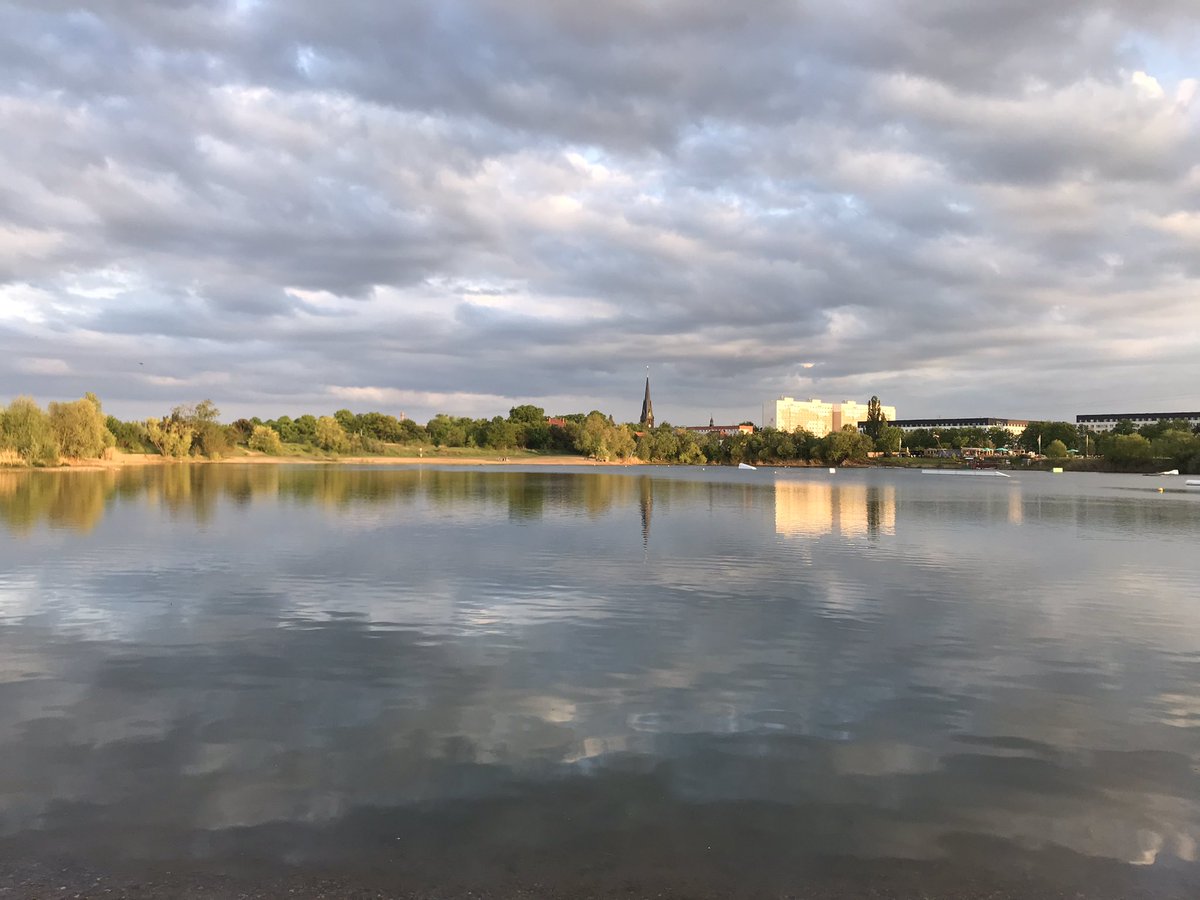 SteffenNeuman's tweet photo. #Kiesi #Leuben #Dresden #Wasser https://t.co/w1l4hfACCD