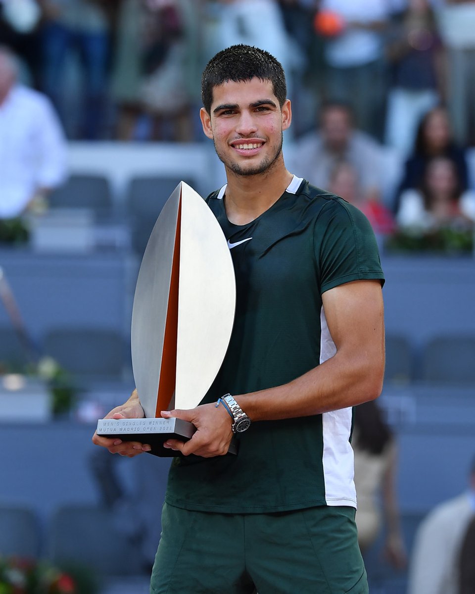 Felicidades, @alcarazcarlos03, por tu increíble victoria en el Mutua Madrid Open. Con este triunfo, sumas tu 2.º título ATP Masters 1000 y te conviertes en el jugador más joven de la historia en ganar el torneo más importante de España. #RolexFamily #MMOPEN #Perpetual