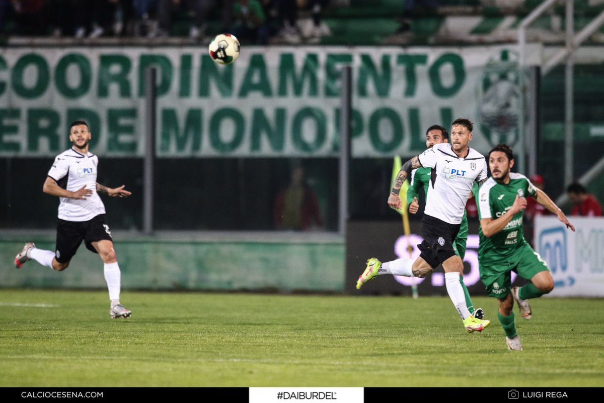 calciocesenafc's tweet photo. 🗣️ “Abbiamo fatto una grande prova, con mezz’ora di assoluta qualità”
🎙️ Le parole di Marco #Calderoni dopo #MONCES 1-2
➡️ https://t.co/ur7IxBYppu https://t.co/X4UeBZG4ZO