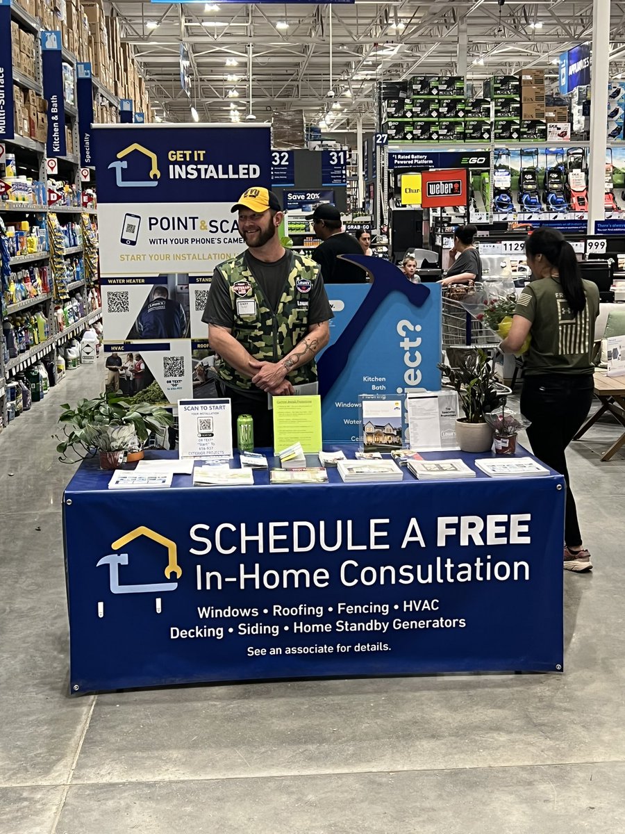 MattFlippin2's tweet photo. Shoutout to Gary, Darrell and Aaron for Driving Pipeline this weekend by educating all of our customers about Lowes Specialty Services!  @1369DMIS @nmcmillan1369 @BlueBoxR1 @specialtylowes https://t.co/8wNgMWra93