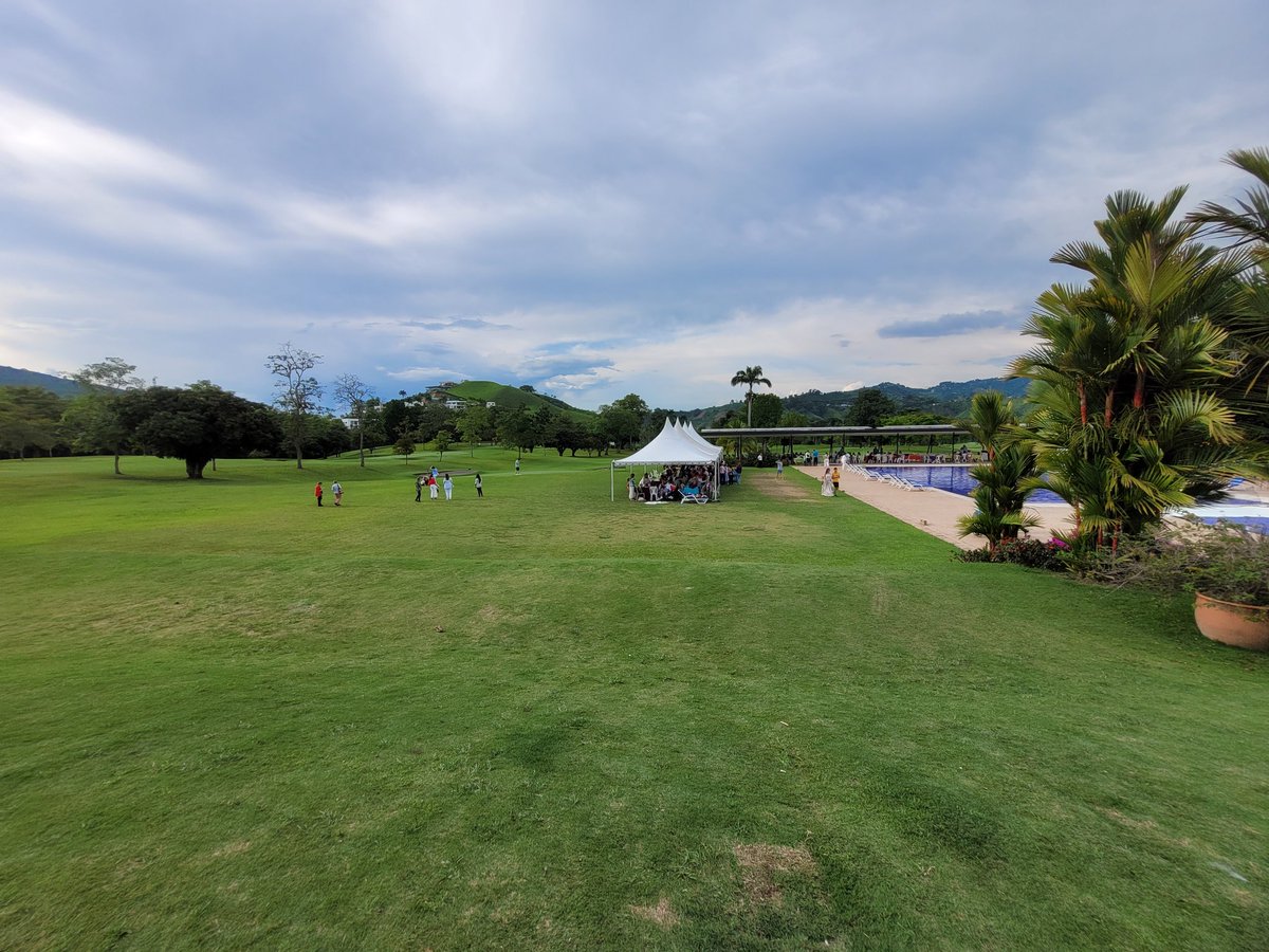 Agro_Farmer100's tweet photo. Donde estoy?
#DanielStyle https://t.co/Rz9UjTSuxo
