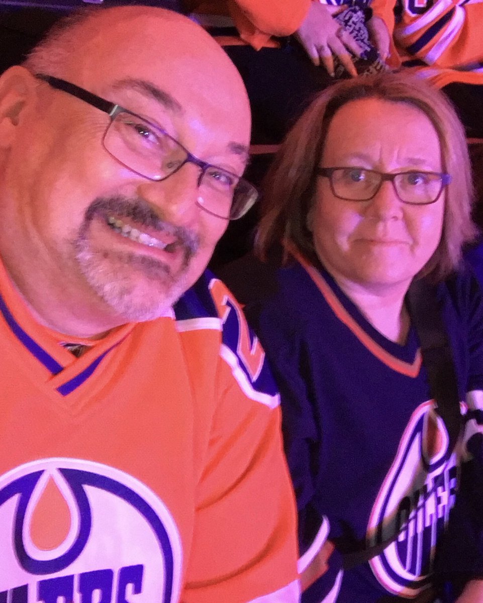 cdn_dump's tweet photo. @EdmontonOilers Ready for another watch party #LetsGoOilers https://t.co/mChaDn4WiL