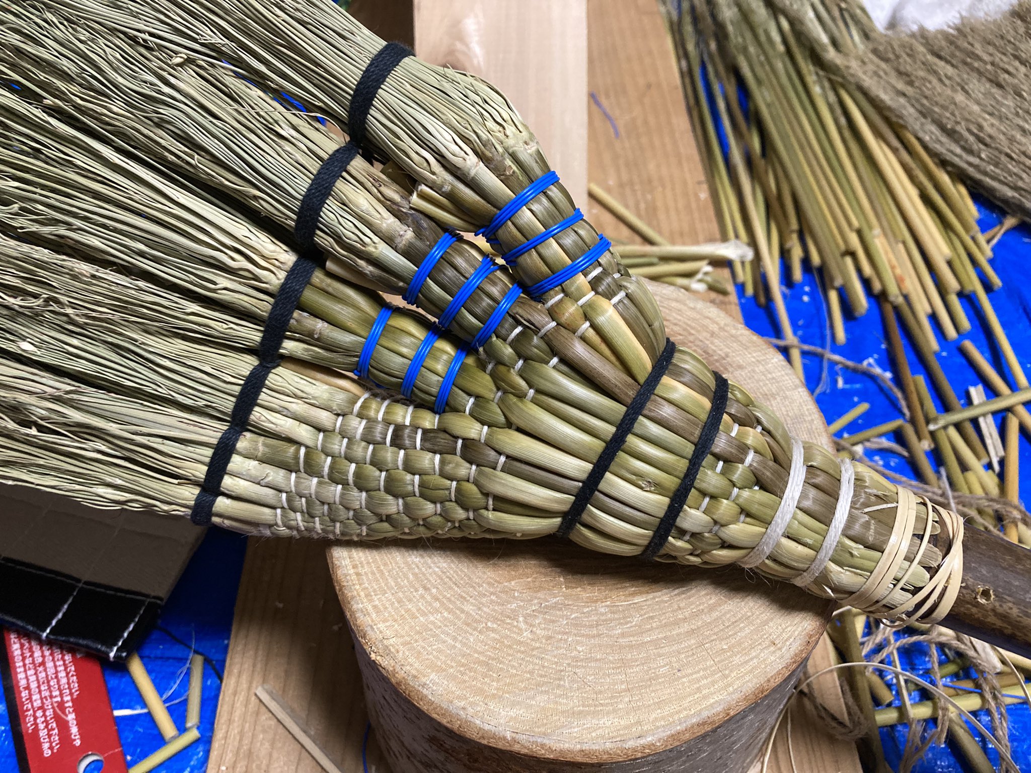 手作りほうき 無農薬天然素材 ざしきほうき Www Vetrepro Fr