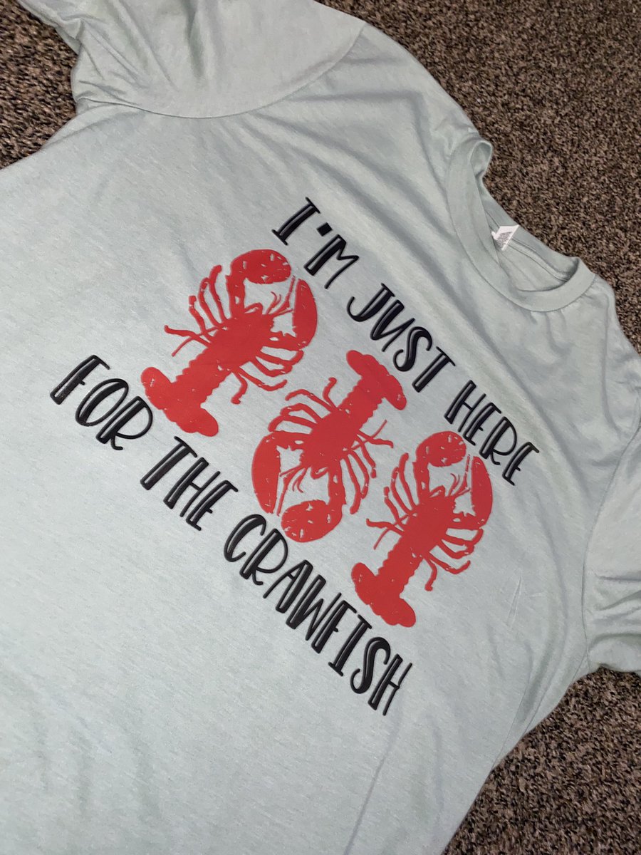 joyfullittle23's tweet photo. Tried something new today! I only have the first one available in a size large. https://t.co/8RuawxLvla