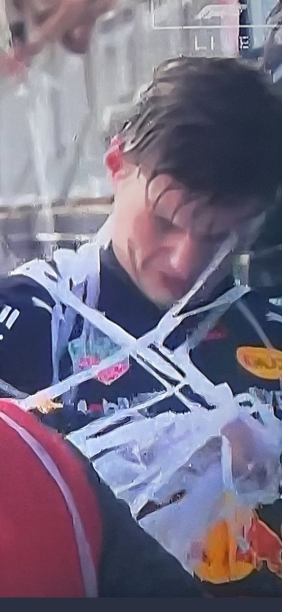 beccap624's tweet photo. @f1nocontext https://t.co/YDZXJ9D7mA