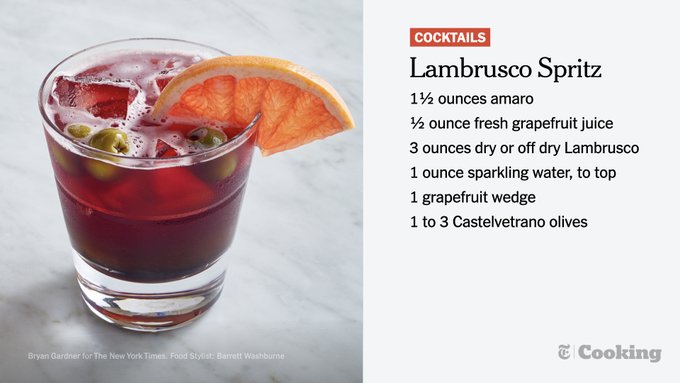 GSqueri's tweet photo. #Lambrusco sempre più internazionale, ne parla anche il #NewYorkTimes!
Il Lambrusco è il #vino dell'#Emilia, di #Parma #Reggio #Modena #Bologna, mi ricorda la mia #infanzia, la mia #terra, i miei adorati #genitori e i #nonni, le #osterie, la #campagna, #Collecchio! #EmiliaRomagna https://t.co/4ET5e7zLGh