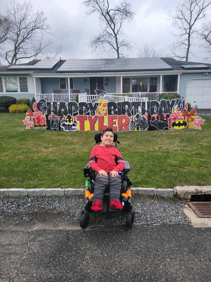 AngelasHouse's tweet photo. We were so blessed to be part of Tylerโs birthday!๐
Please join us in wishing Tyler a happy belated birthday.๐ฅณ
#ahli #angelashouseli #medicallyfragile #chronicallyill #littlemiracles #breakingstereotypes #beatingtheodds #differentabilies #EverydayWishes https://t.co/7OrX6tuerV