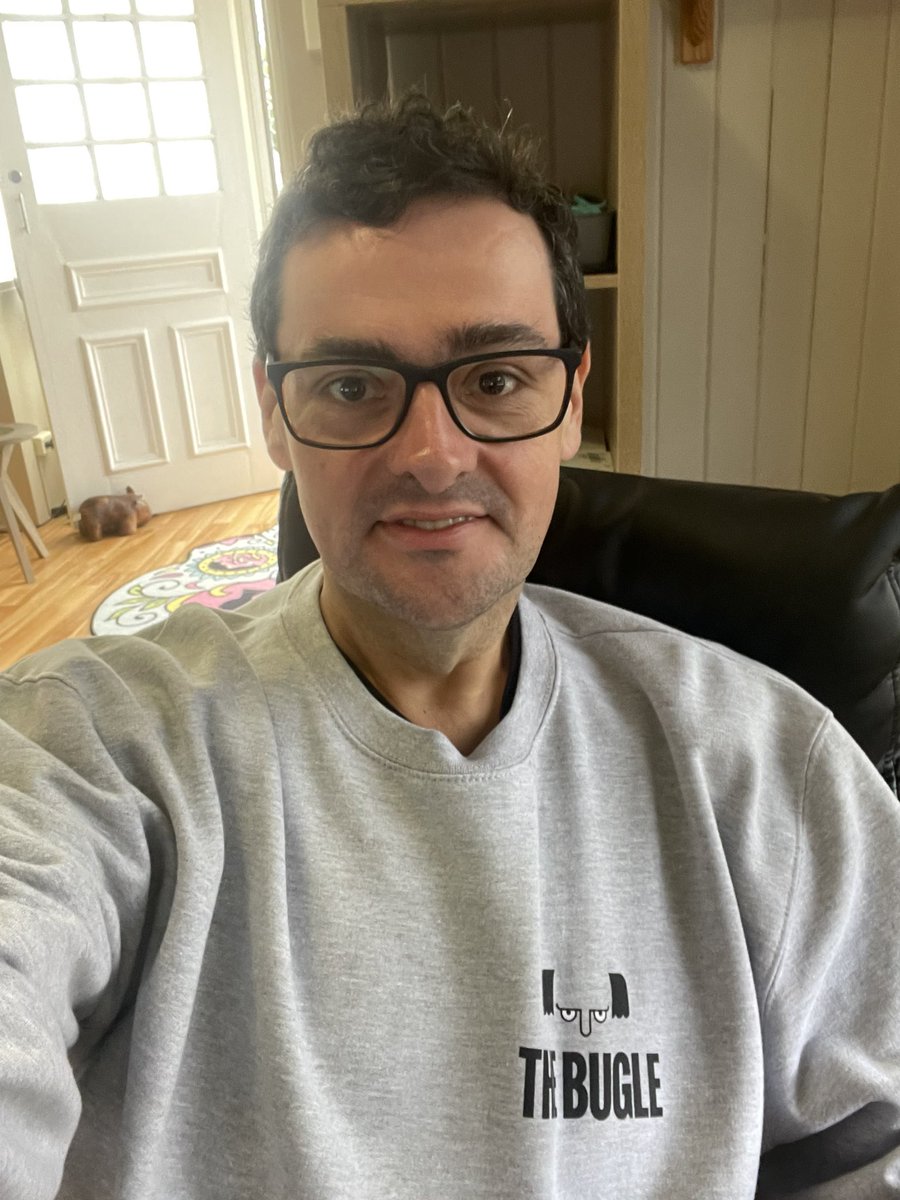 CraigIGrace's tweet photo. Finally a morning cool enough to wear this @hellobuglers jumper! @ZaltzCricket https://t.co/emkFtUXPlO