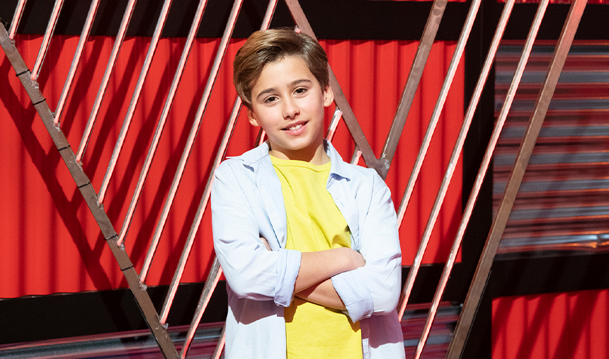 thevoicept's tweet photo. Apostamos que o Capitão Zambas vai ficar orgulhoso quando ouvir a Prova Cega do Santana! 😍
#TheVoicePT #TheVoiceKids https://t.co/RMyz5saMz8