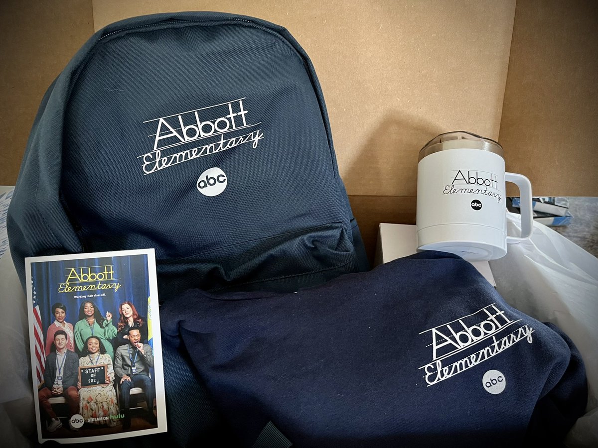 BonJoyFox's tweet photo. Happy #MothersDay to me from #abbottelementary 🤗 Special delivery just arrived from @AbbottElemABC I was squealing with excitement! I LOVE IT 😍 Thank you for the amazing swag 🤩 @quintabrunson @janellejcomedy https://t.co/Bh9dQvJFKL