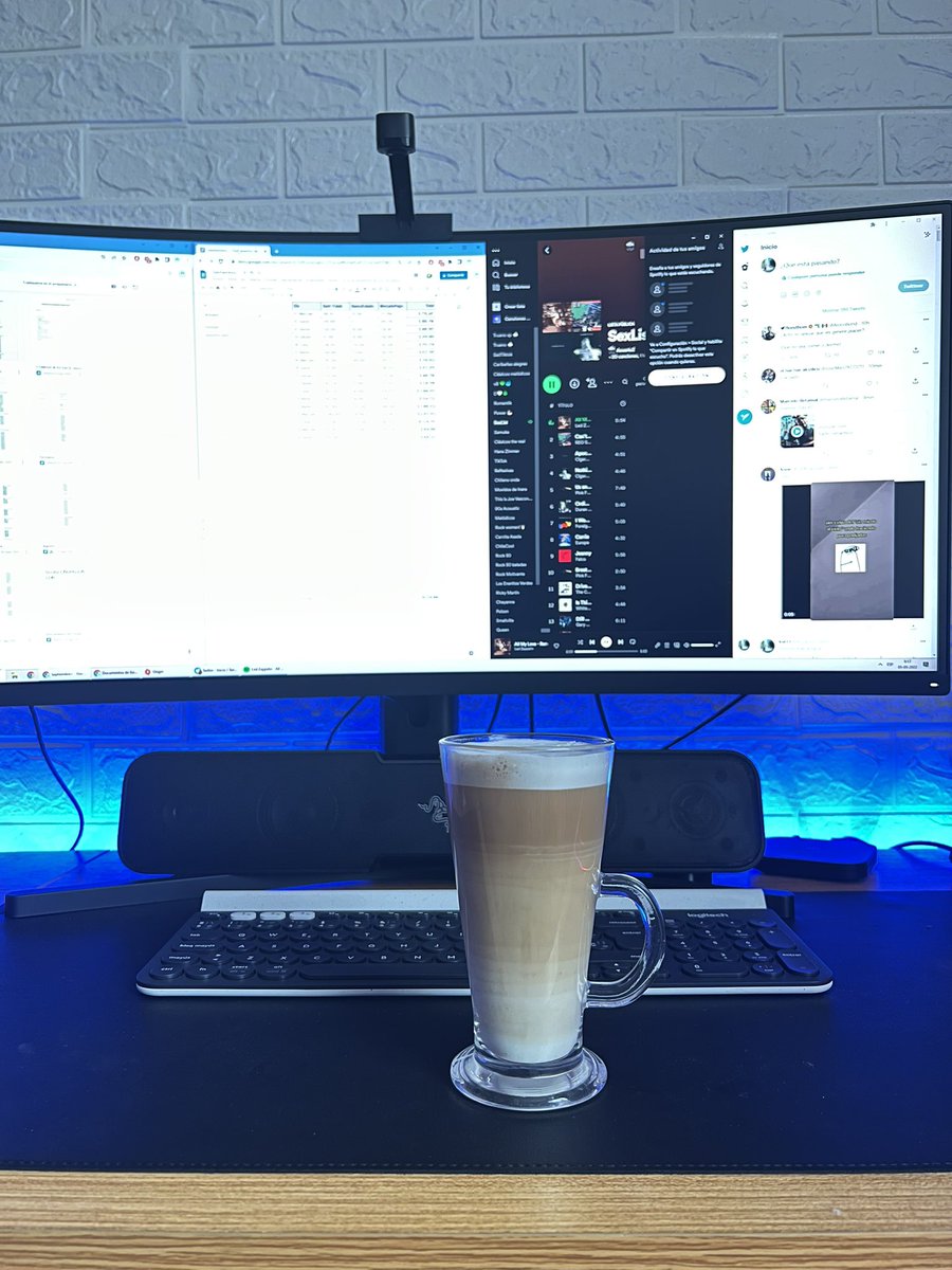 YaakovFerdinand's tweet image. #SundayWorking