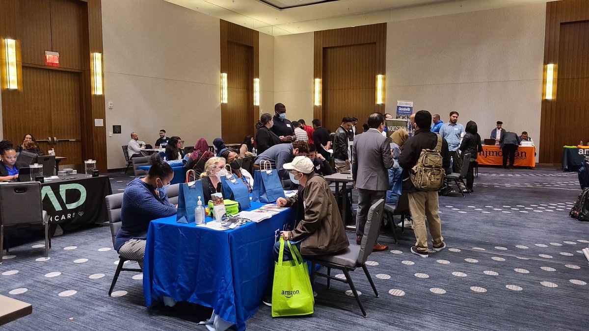 reactdcorg's tweet photo. (1/4) REACT DC IN ACTION
Afghan Hiring Fair ✅
@reactdcorg and ARCC, in partnership with @TBBforTalent , @welcomeus, @TentOrg and AYRF hosted an Afghan Hiring Fair in Northern Virginia on Friday, May 6th and Saturday, May 7th at @HyattTysons
#reactdc #wereact #reactdcinaction https://t.co/31G75iJUvh