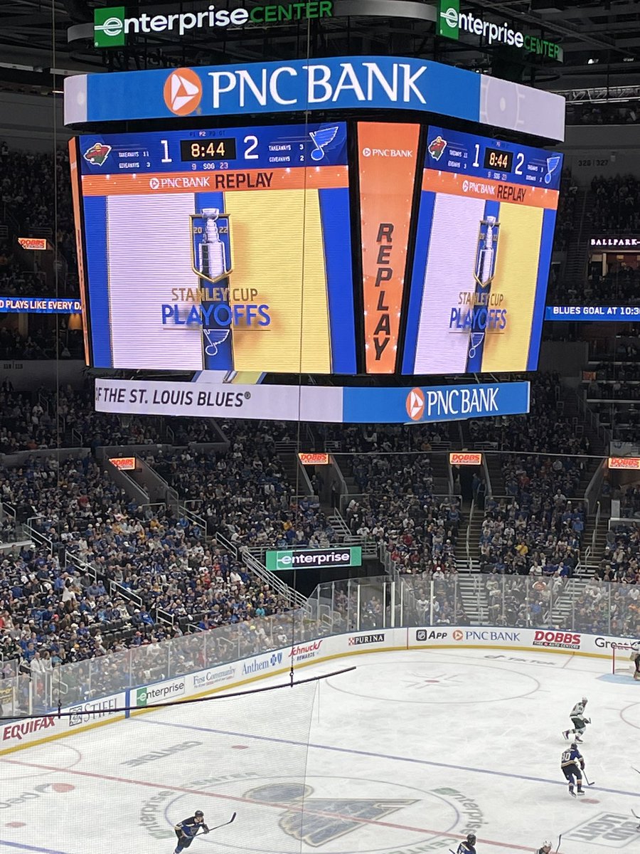 SarahB_PNC's tweet photo. Mother’s Day 2022 started with BLUEberry muffins, compliments the 4yr old + the hubs, then mom &amp; dad scooted off to check out the @PNCBank branding while the @StLouisBlues work their way through round 1 #LetsGoBlues #HappyMothersDay #StanleyCup https://t.co/GVhcPFY4Ks