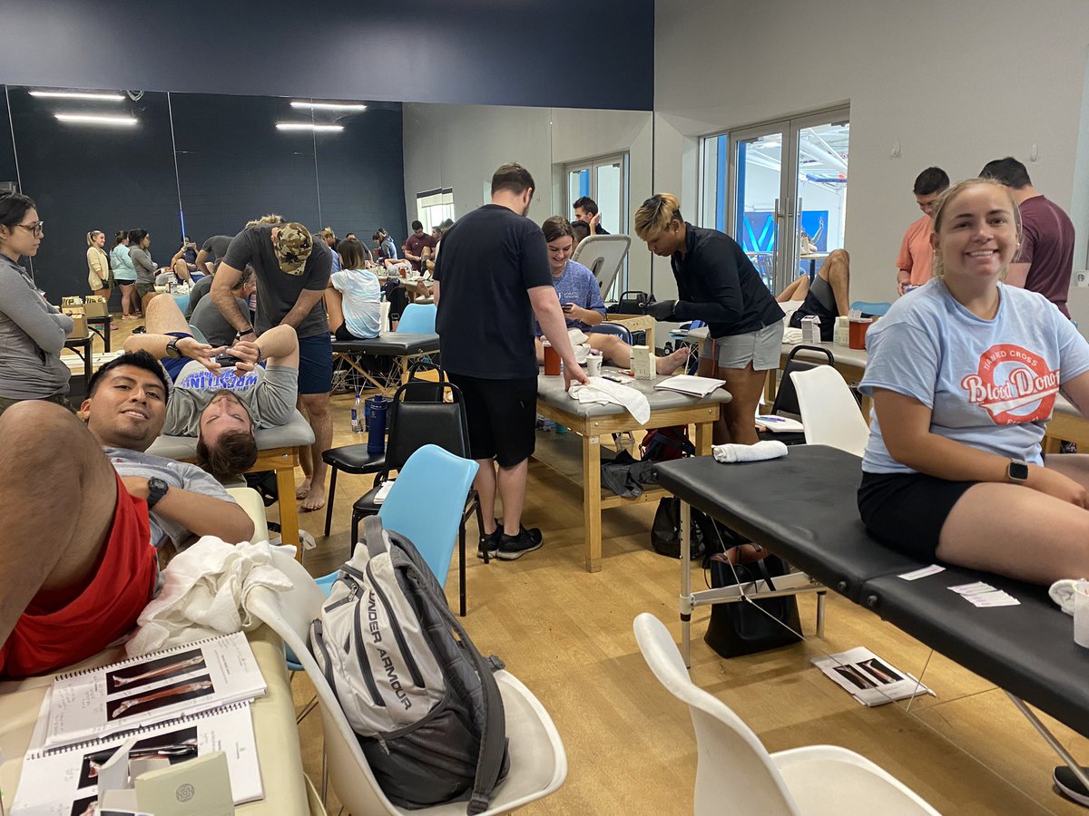 ATSAATSU's tweet photo. ATSA students did a jab well done at the Foundations of Dry Needling Techniques this weekend 💉
@sfdryneedling 
@suefalsone https://t.co/lIUSUUxHfC