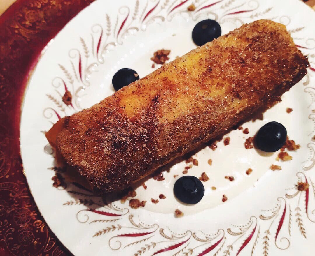 A very happy #MothersDay to all the wonderful moms and mother figures out there! 💐 We appreciate all the awesome things you do. 

We invite you all to celebrate this special holiday with us, sampling our new spring menu dishes! Reservations can be made through Touch Bistro.