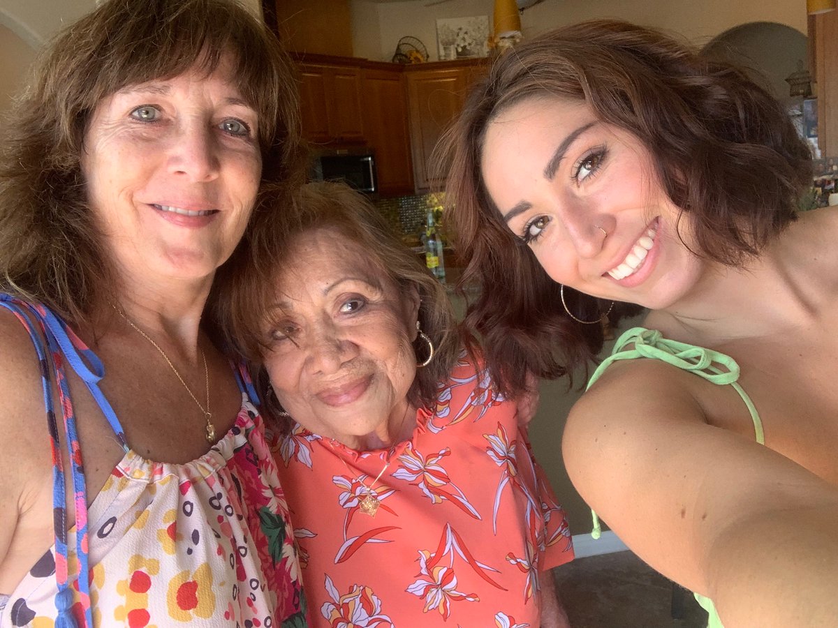 jessieloves__'s tweet photo. Happy Mother’s Day ❤️ https://t.co/CRLjPe0Gjr